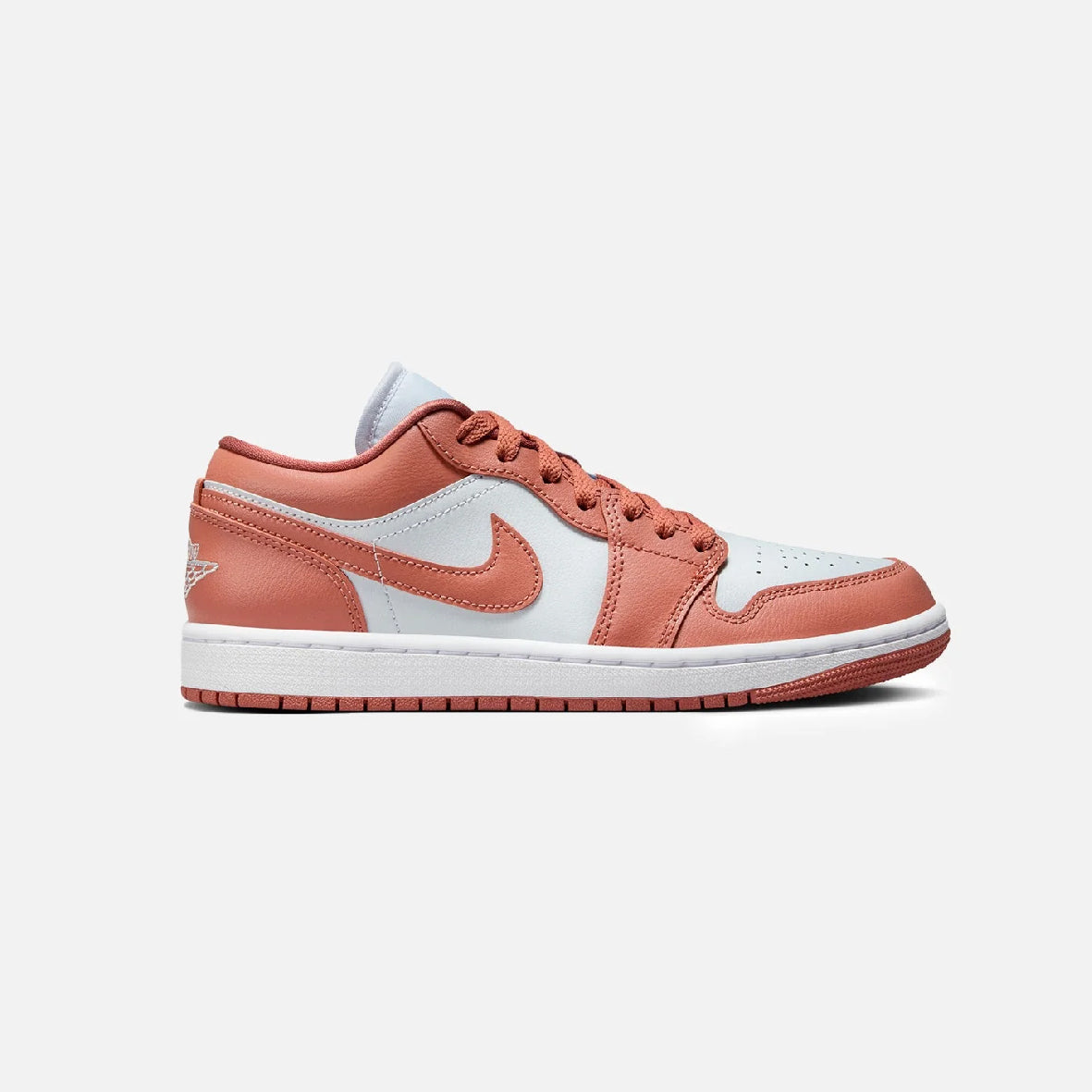 Nike Air Jordan Low Rose Saumon – Ar Store - Main Image