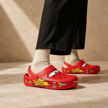 Crocs Classic Clog Cars Lightning McQueen