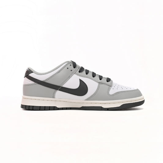 Nike Dunk Low Light Smoke Grey