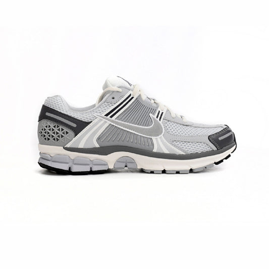 Nike Air Zoom Vomero 5 Grey